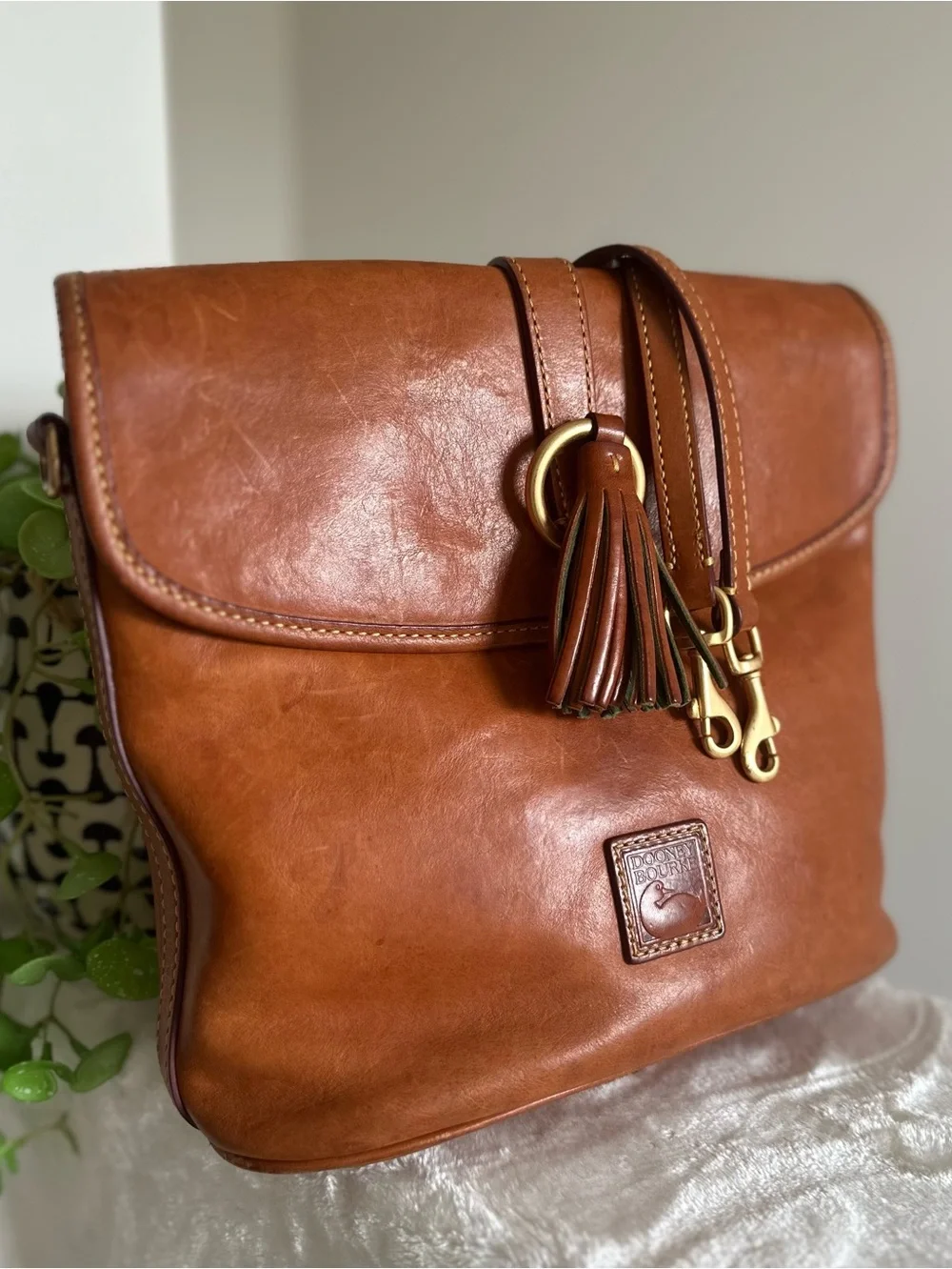 Dooney & Bourke Natural Florentine 2 Bag Bundle - Picture 2 of 16
